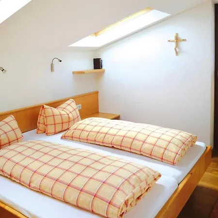 Bergbauernhof Wallnofer, Appartement Mieming